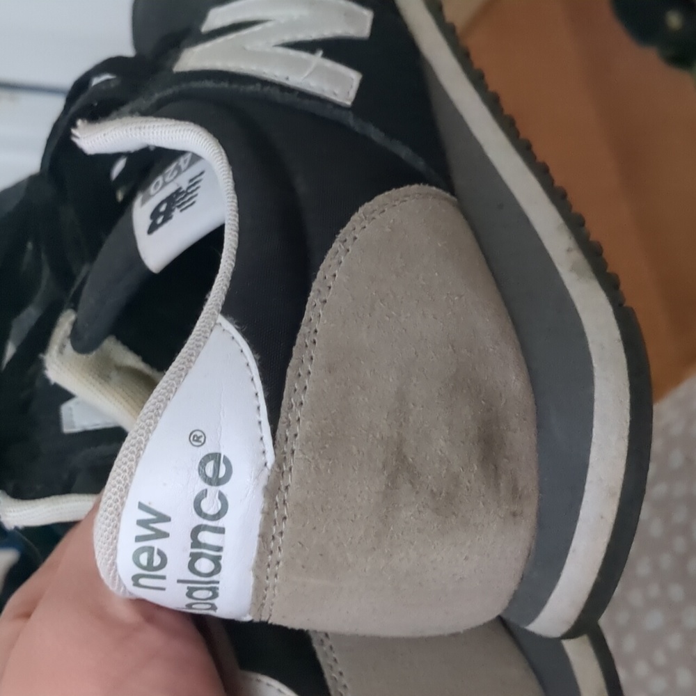 New Balance Sneakers 9.5